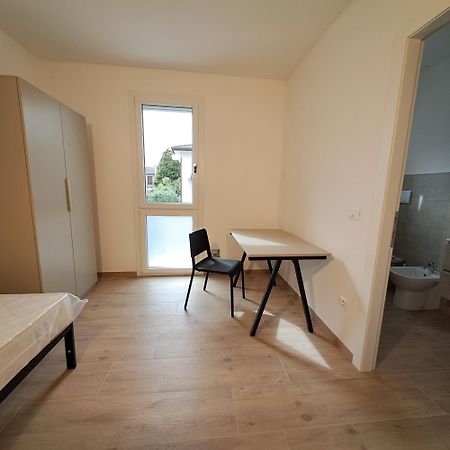 Garibaldi 16 Room Legnaro Eksteriør billede
